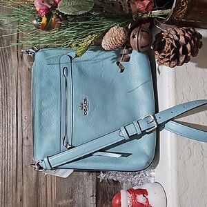 NWT! New w/ Tags COACH Mae Pebbled Leather Ceossbody in Cloud w/ Silver Hardware
